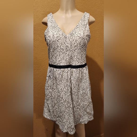 Maurices dress sz 9/10 NWT - Picture 1 of 5